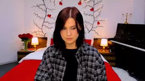 Amelia online show from October 18, 2025, 8:48 am