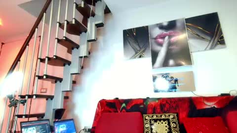 Snapshot of ladyoxana chatting on May 17, 2026, 1:25 am Oxana online show from May 17, 2026, 1:25 am