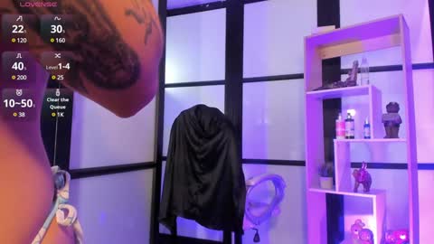 Lady  online show from January 25, 2025, 7:28 am