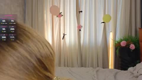 Snapshot of lafeti chatting on October 4, 2025, 6:44 am Lilia online show from October 4, 2025, 6:44 am