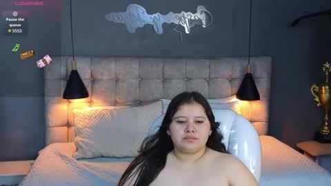 Snapshot of laia_and_aloby chatting on September 30, 2025, 10:26 pm online show from September 30, 2025, 10:26 pm
