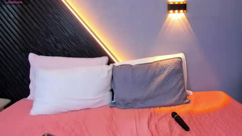    online show from April 19, 2026, 12:11 am