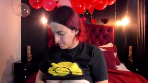 Laia  online show from February 14, 2026, 11:51 am