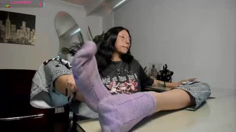 Snapshot of laila_angel chatting on June 16, 2026, 7:27 pm laila_angel online show from June 16, 2026, 7:27 pm