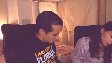 lailaasher online show from November 22, 2025, 7:51 am