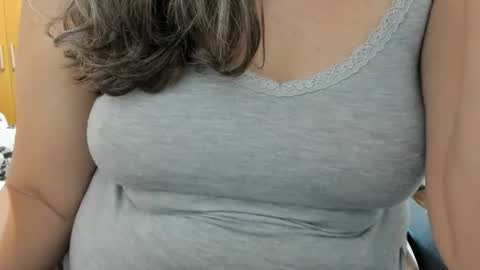 Snapshot of lailasensu chatting on November 27, 2025, 3:36 pm LAILA online show from November 27, 2025, 3:36 pm