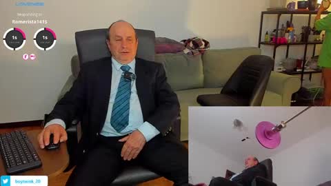 lajose52 online show from June 7, 2026, 3:38 pm