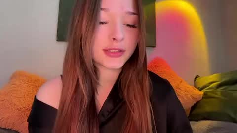 Snapshot of lakiaeskuchen chatting on June 27, 2026, 6:07 am Hello guys Im Ann online show from June 27, 2026, 6:07 am