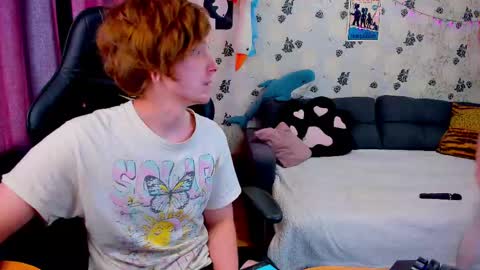 Snapshot of laksmrrr chatting on February 16, 2025, 11:38 am Lu Alex online show from February 16, 2025, 11:38 am