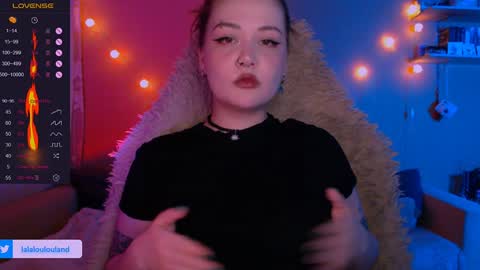 Nicky online show from January 1, 2025, 5:44 pm