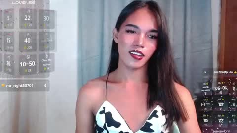 Snapshot of lala_moves chatting on June 2, 2026, 2:30 pm Joxie online show from June 2, 2026, 2:30 pm