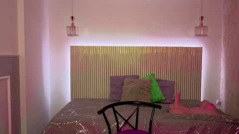 Miss Lala online show from September 29, 2025, 1:16 pm