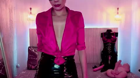 Miss Lala online show from March 6, 2026, 4:03 pm