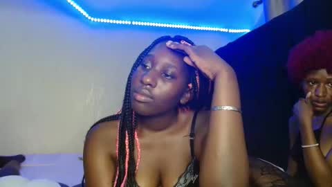 Lalisa online show from April 18, 2026, 4:38 am