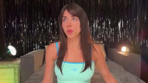 Ellina online show from September 30, 2025, 8:03 pm