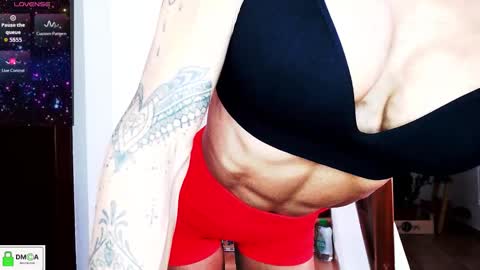 Lola online show from September 26, 2025, 12:09 pm