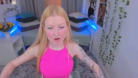 Laly online show from January 12, 2025, 3:46 pm