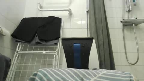 lamanta72 online show from January 17, 2026, 6:07 am