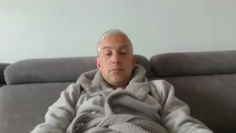 lambiants online show from May 16, 2026, 7:27 am