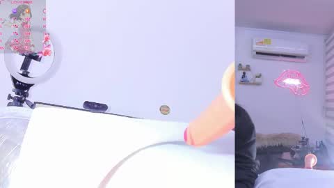 Lana online show from April 19, 2026, 8:57 am