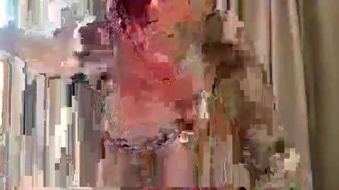 Lana online show from October 6, 2025, 7:50 am