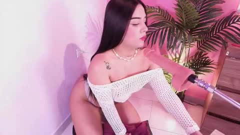 LANA online show from October 24, 2025, 3:47 am