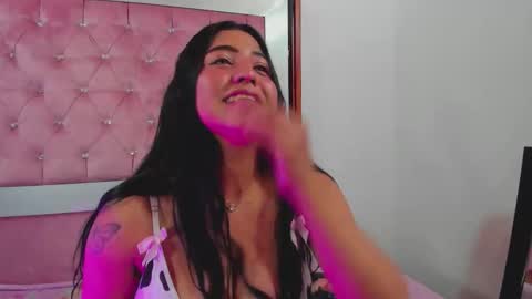 lana_parker_01 online show from October 10, 2025, 9:03 pm