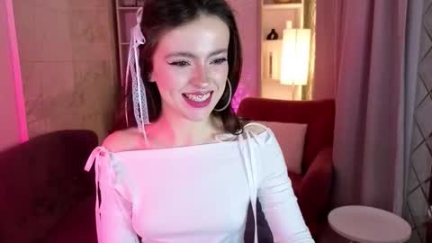 Snapshot of lana_soft chatting on November 27, 2025, 1:35 pm Miss Lana online show from November 27, 2025, 1:35 pm