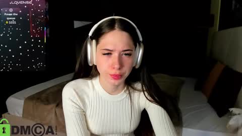 Lana Stones online show from November 18, 2025, 12:38 am