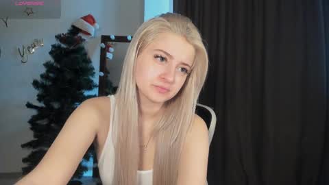 Lana online show from February 13, 2025, 9:51 am