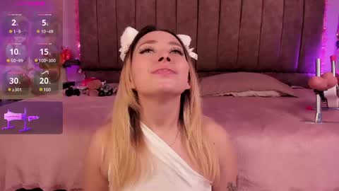 Snapshot of lanaamills chatting on July 9, 2026, 4:49 am Lana online show from July 9, 2026, 4:49 am