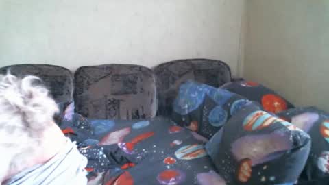 lanacat555 online show from October 12, 2025, 11:09 am