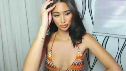 Lana online show from December 9, 2024, 3:29 am