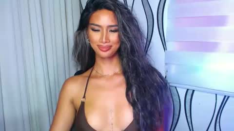 Lana online show from January 3, 2025, 5:50 am