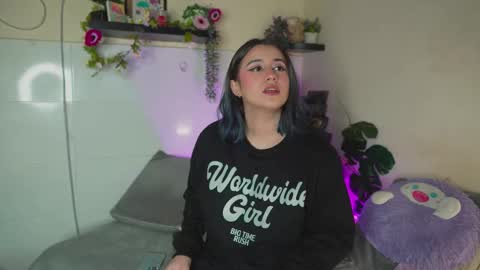 lanaherondale_ online show from March 3, 2026, 3:45 am