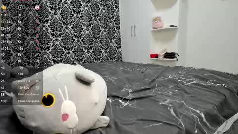 Lana online show from January 29, 2025, 8:04 pm