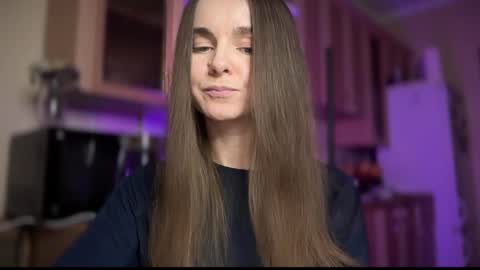 Lana online show from December 9, 2024, 11:24 pm