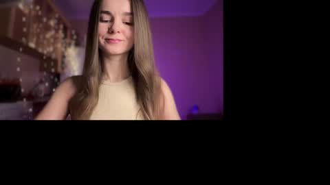 Lana online show from December 20, 2024, 7:17 pm