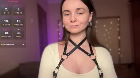 Lana online show from March 10, 2026, 8:03 pm