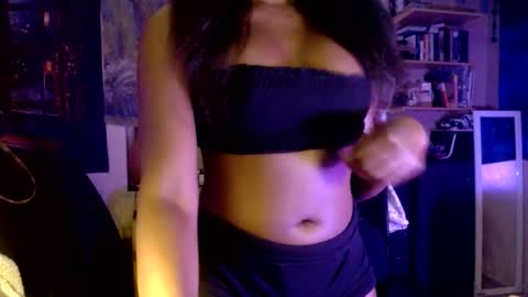 lanaluxxe4 online show from February 4, 2026, 11:20 pm