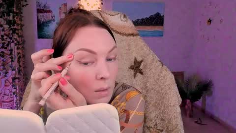 Snapshot of lanaradiance chatting on May 7, 2026, 7:47 am Lana Radiance online show from May 7, 2026, 7:47 am