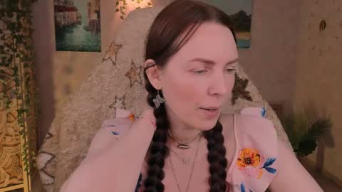 Snapshot of lanaradiance chatting on May 8, 2026, 8:30 am Lana Radiance online show from May 8, 2026, 8:30 am