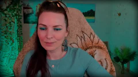 Snapshot of lanaradiance chatting on June 3, 2026, 2:44 pm Lana Radiance online show from June 3, 2026, 2:44 pm