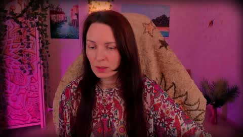 Snapshot of lanaradiance chatting on June 5, 2026, 1:50 pm Lana Radiance online show from June 5, 2026, 1:50 pm