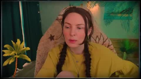Snapshot of lanaradiance chatting on July 8, 2026, 12:31 pm Lana Radiance online show from July 8, 2026, 12:31 pm