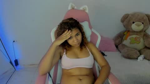 Lana  online show from February 14, 2025, 2:50 am