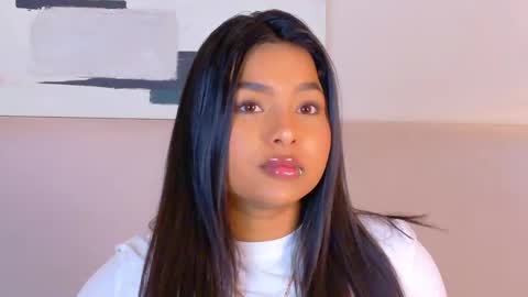 Lana online show from April 6, 2026, 7:15 pm