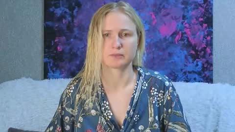 LanaviSmith online show from December 1, 2025, 6:18 am