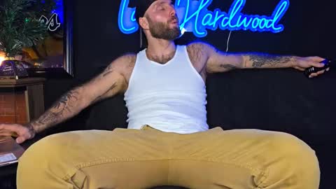 LANCE online show from December 15, 2025, 1:10 am