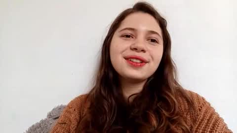 Taisia Tai online show from November 21, 2025, 6:23 am